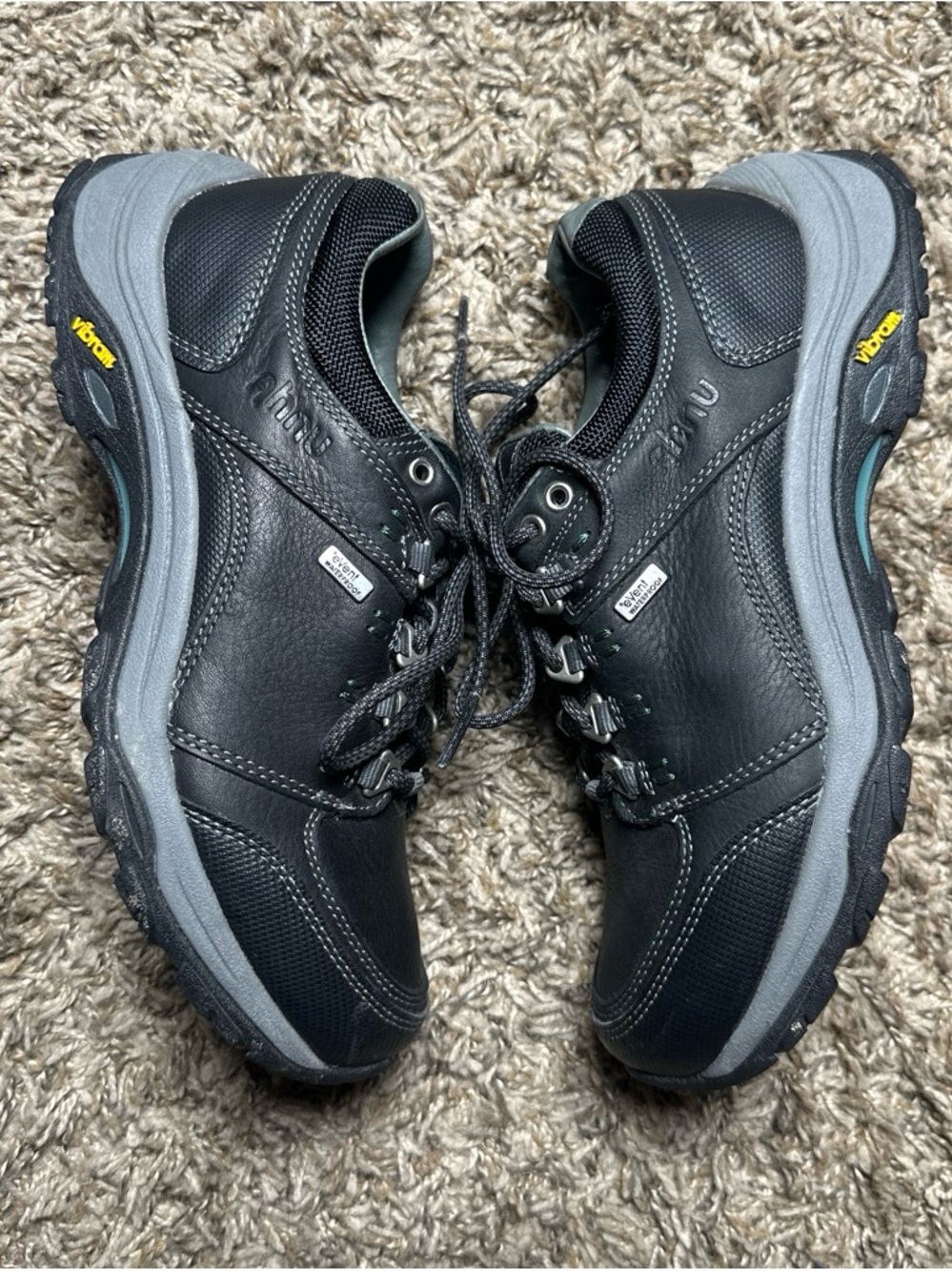 Ahnu by Teva Women’s 6.5 Black Leather Waterproof Vibram Hiking Shoes 1091330